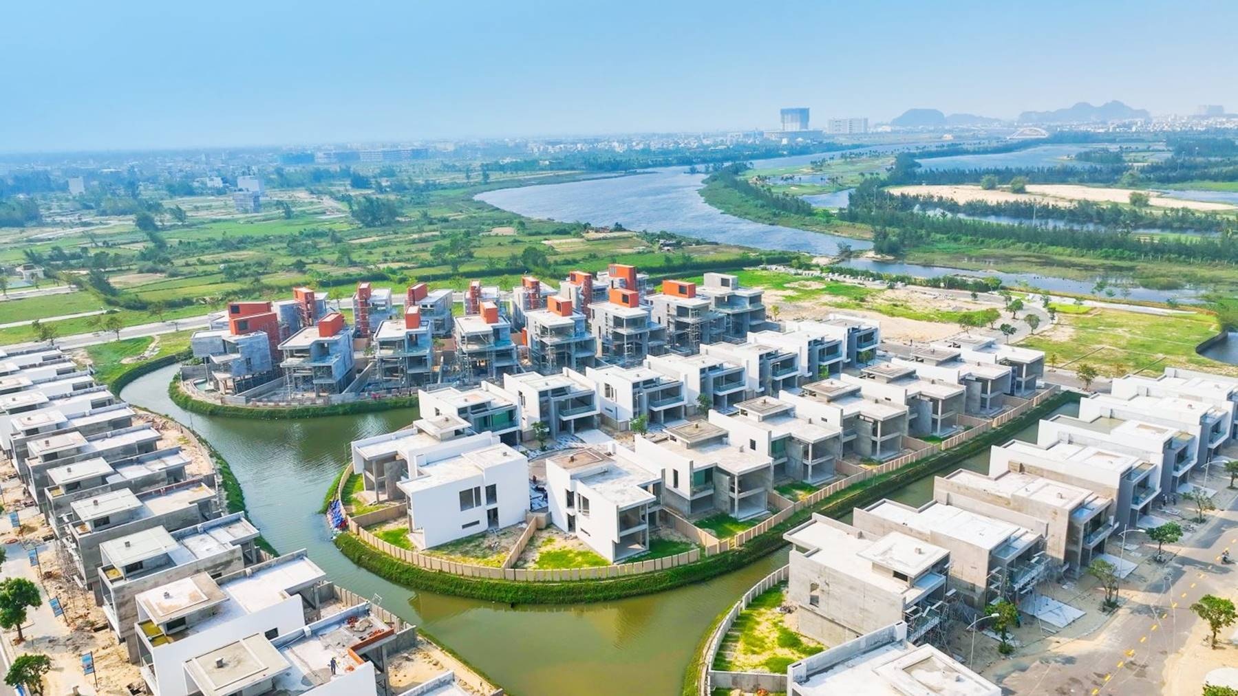 Đất Xanh Miền Trung liên tục khởi công, bàn giao nhà và sổ hồng dat xanh mien trung lien tuc khoi cong ban giao nha va so hong