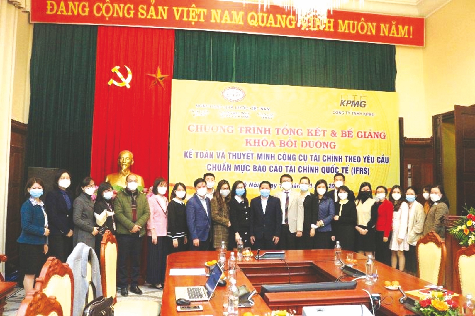 truong boi duong can bo ngan hang luon no luc vi su nghiep dao tao cua nganh hang