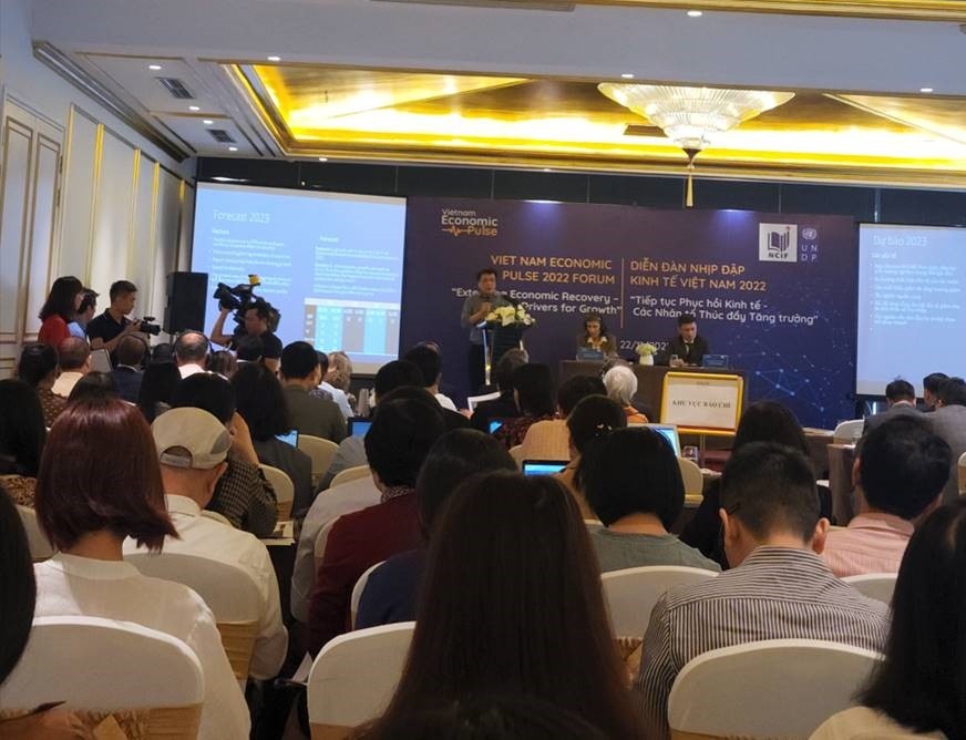 tiep tuc phuc hoi kinh te cac nhan to thuc day tang truong