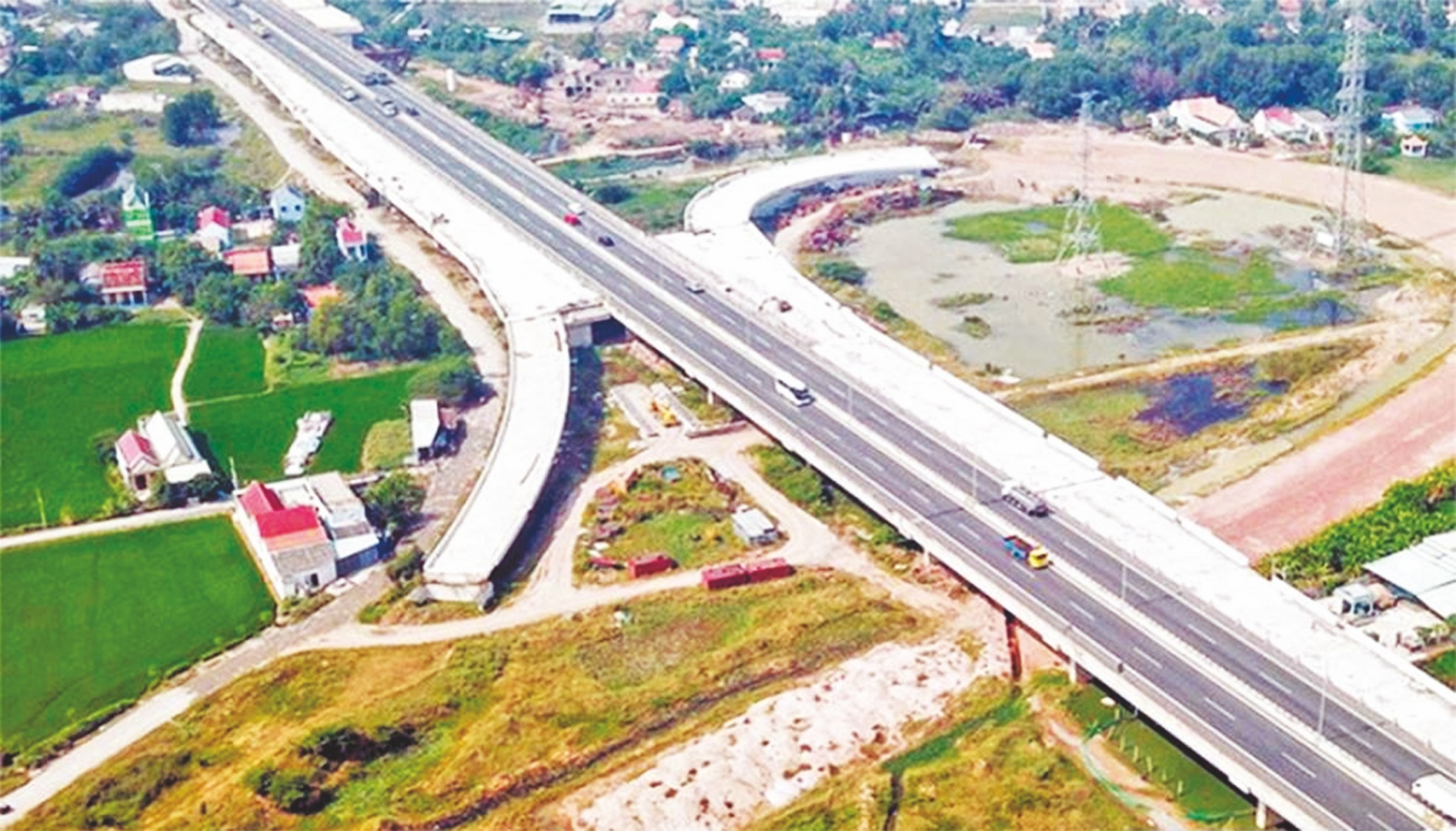 dau tu cong co hoan thanh muc tieu