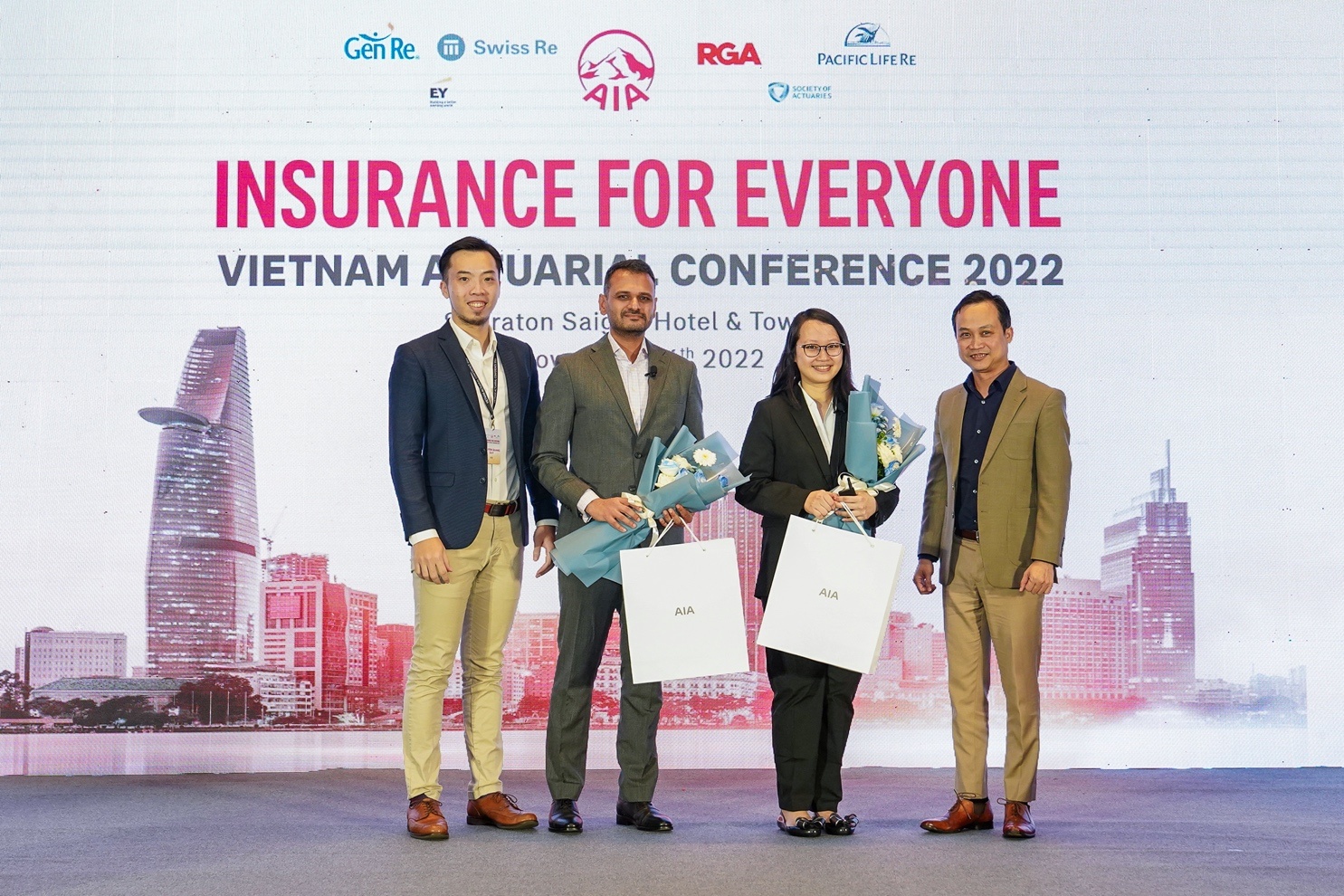 tim loi giai bao hiem cho moi nguoi