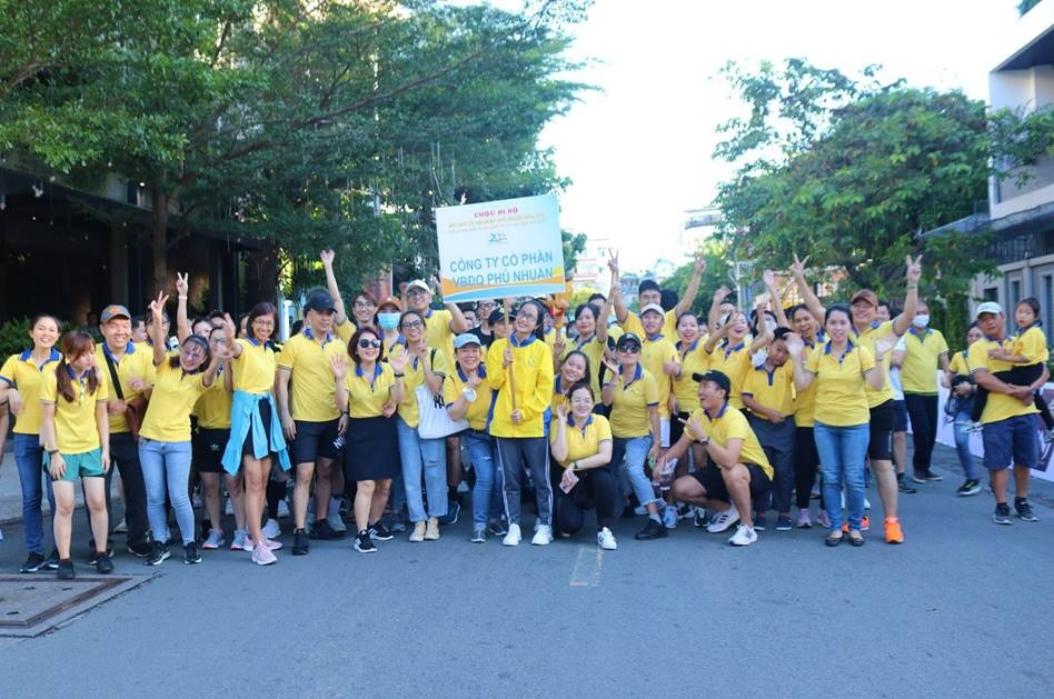 PNJ cùng 4.000 người đi bộ gây quỹ cho bà con khó khăn pnj cung 4000 nguoi di bo gay quy cho ba con kho khan