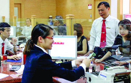 Không nên tạo kỳ vọng quá lớn lên lãi suất