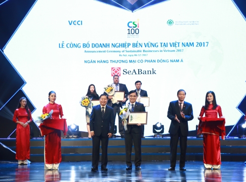 SeABank nằm trong top 100 doanh nghiệp phát triển bền vững 2017