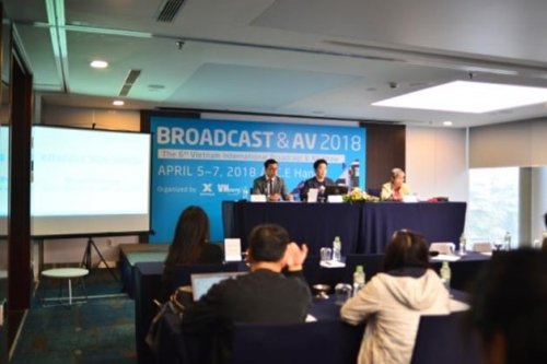 VIBA SHOW 2018: Nơi trình diễn những công nghệ mới nhất về ngành phát thanh truyền hình VIBA SHOW 2018: Nơi trình diễn những công nghệ mới nhất về ngành phát thanh truyền hình