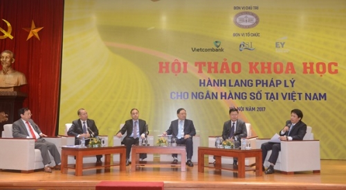 Hoàn thiện khung khổ pháp lý: Nền tảng phát triển ngân hàng số