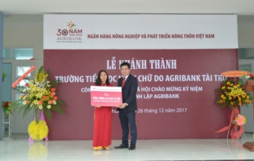 Thêm một trường học khánh thành do Agribank tài trợ