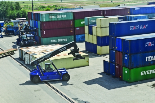 Tận dụng lợi thế, ưu tiên phát triển logistics