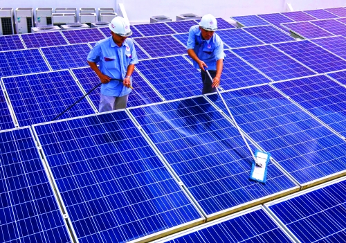 Đầu tư năng lượng tái tạo: Cơn sốt có sớm hạ nhiệt?! Đầu tư năng lượng tái tạo: Cơn sốt có sớm hạ nhiệt?!