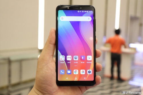 4 smartphone Vsmart chính thức ra mắt với giá từ 2,5 đến 6,3 triệu đồng