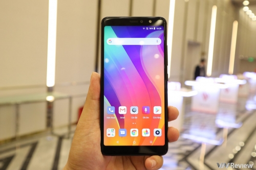 4 smartphone Vsmart chính thức ra mắt với giá từ 2,5 đến 6,3 triệu đồng