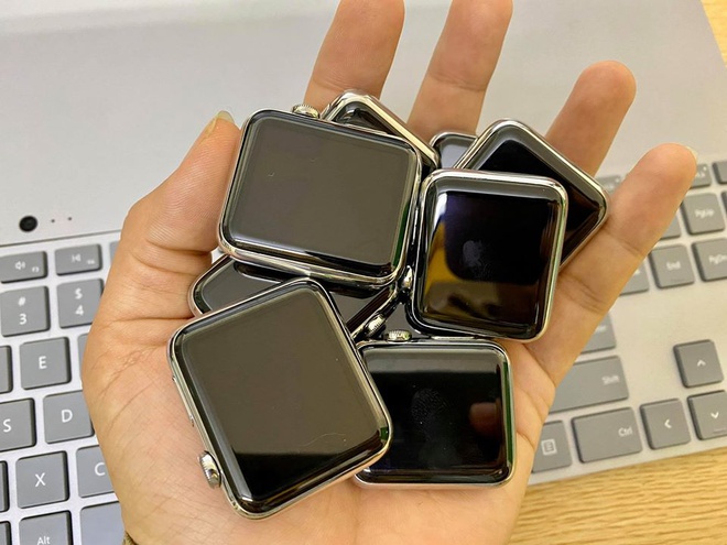 Apple Watch đời đầu bán trở lại tại Việt Nam, giá từ 3 triệu