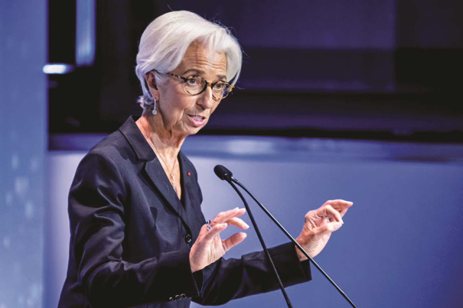 Chủ tịch ECB kêu gọi các quốc gia thành viên nỗ lực hơn chu tich ecb keu goi cac quoc gia thanh vien no luc hon