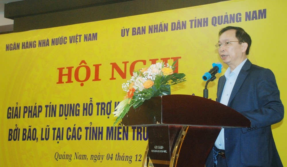 nganh ngan hang day manh cac giai phap ho tro khach hang bi anh huong boi bao lu