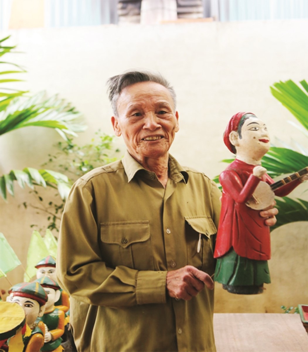 thu linh phuong roi chang son