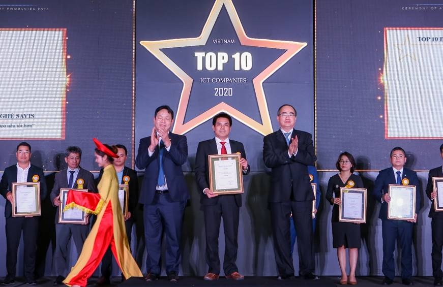 savis nam trong top 10 doanh nghiep cong nghe thong tin hang dau viet nam