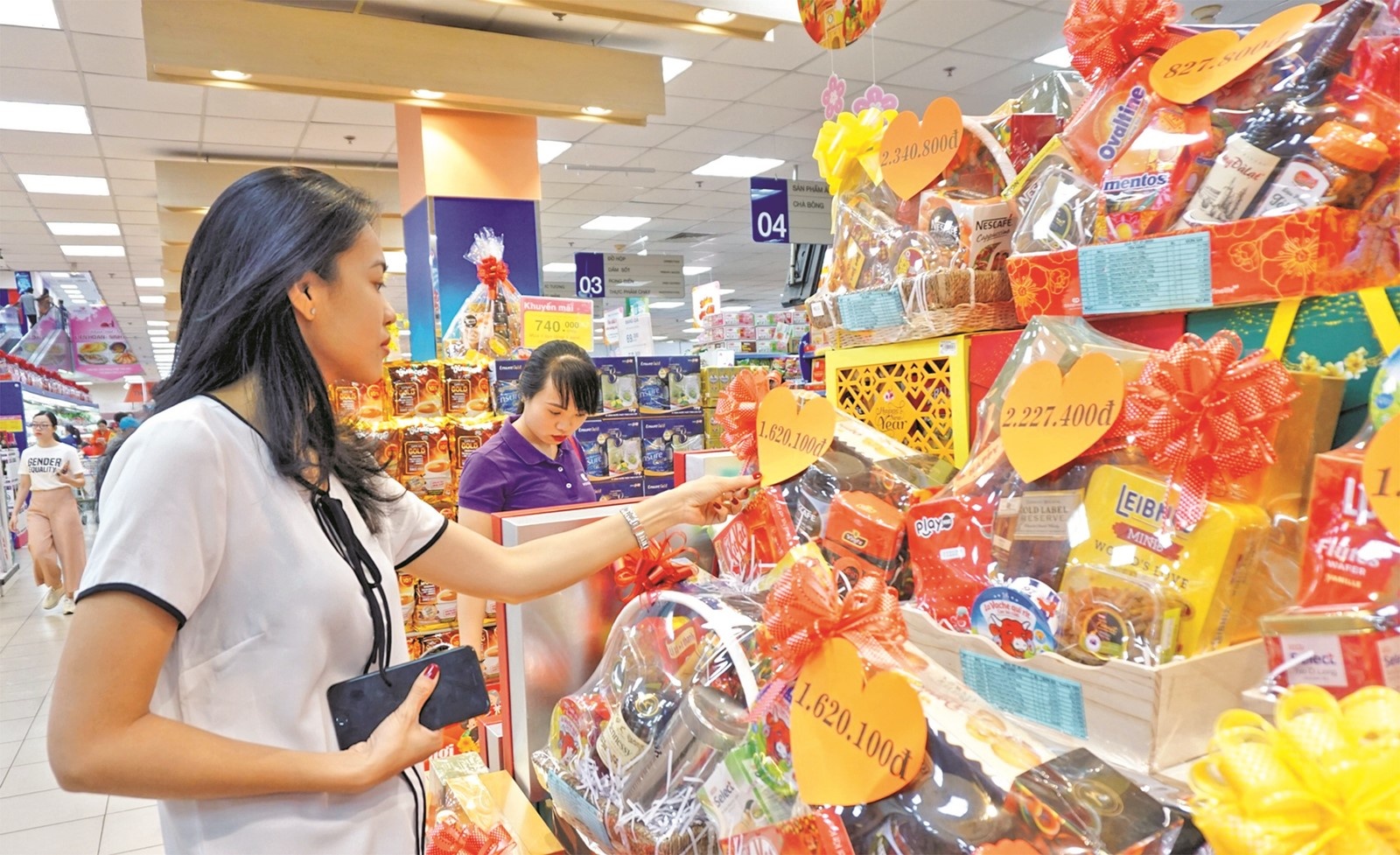 can can trong voi ap luc lam phat