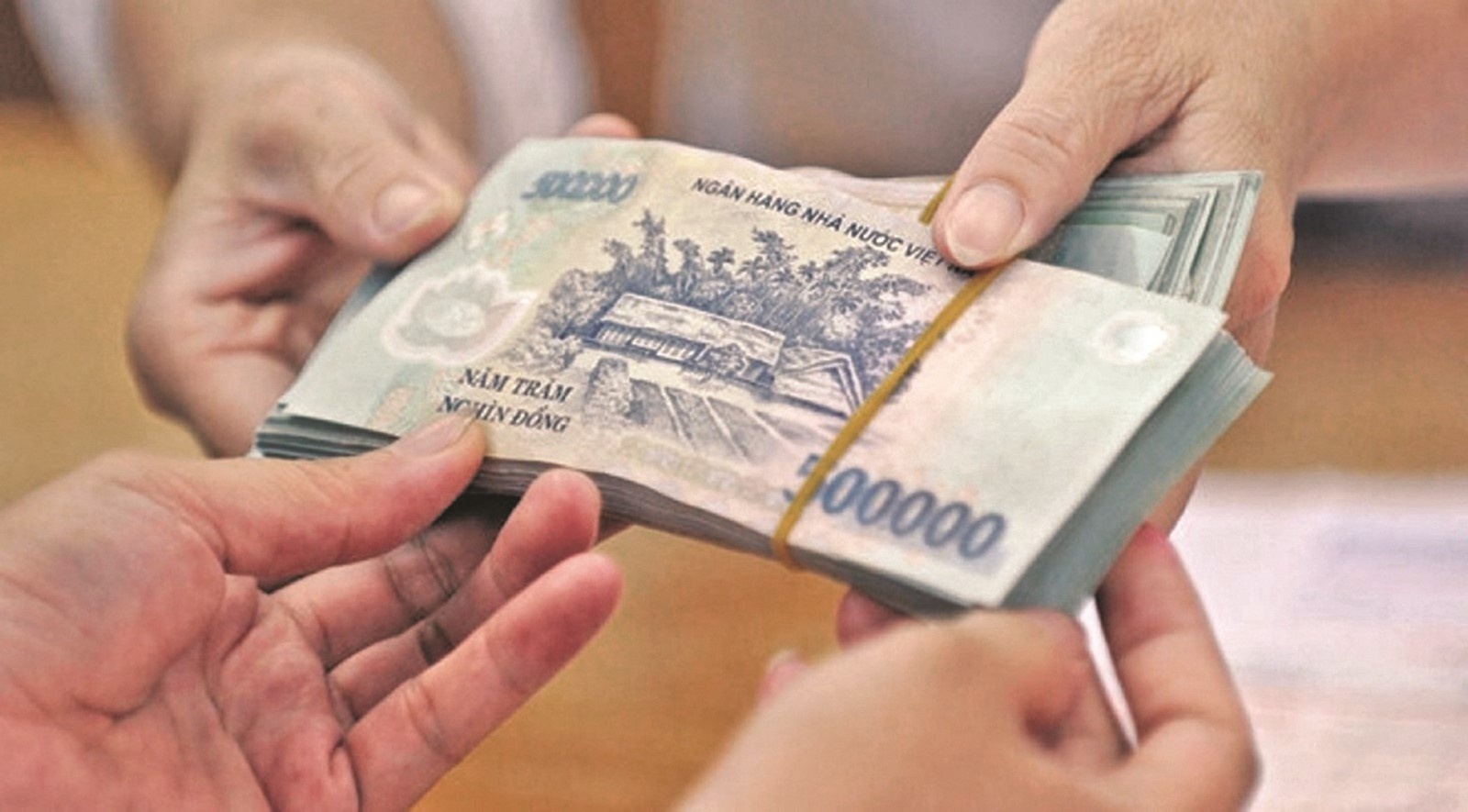 Lãi suất giảm đẩy cầu tín dụng cuối năm tăng lai suat giam day cau tin dung cuoi nam tang