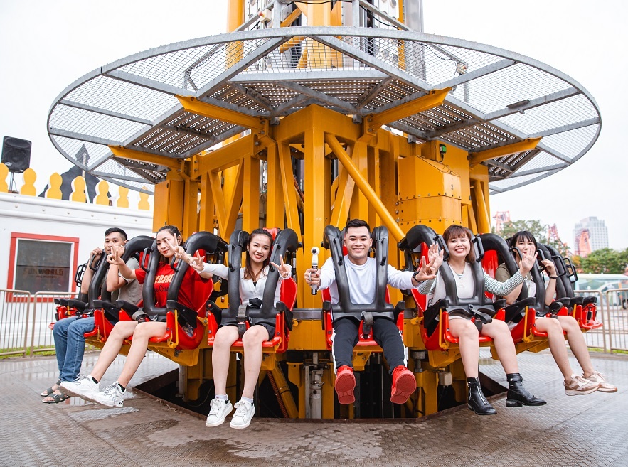 Asia Park tưng bừng trở lại, du khách cả tuần được… hội ngộ cùng sao asia park tung bung tro lai du khach ca tuan duoc hoi ngo cung sao