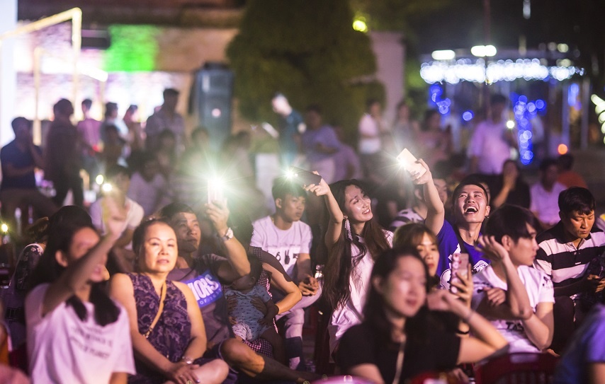 Asia Park tưng bừng trở lại, du khách cả tuần được… hội ngộ cùng sao asia park tung bung tro lai du khach ca tuan duoc hoi ngo cung sao