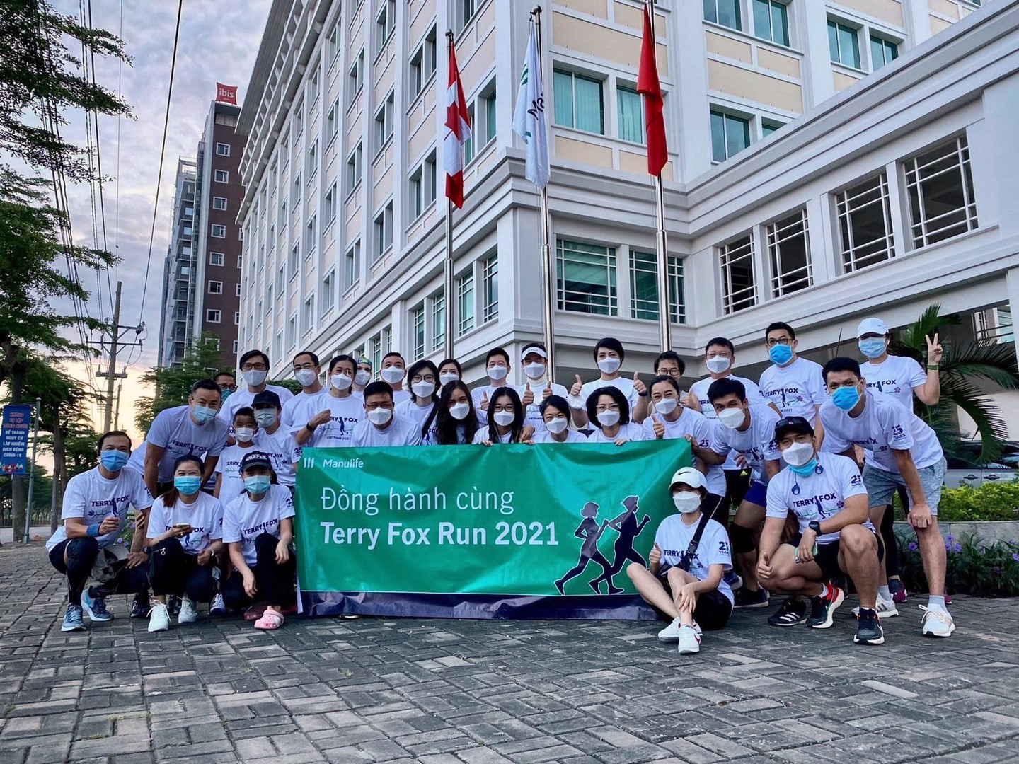 manulife viet nam tiep tuc dong hanh cung su kien chay ao terry fox run 2021