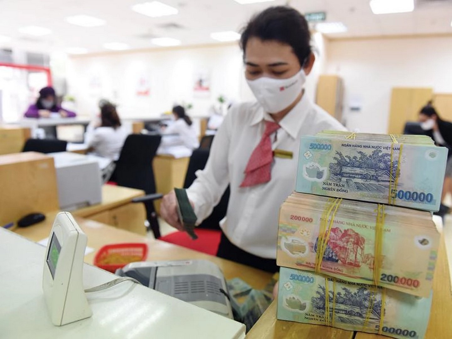 Tín dụng dẫn vốn hiệu quả cho nền kinh tế tin dung dan von hieu qua cho nen kinh te