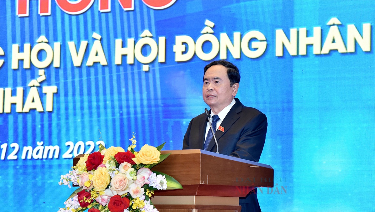 phat dong giai dien hong lan thu nhat