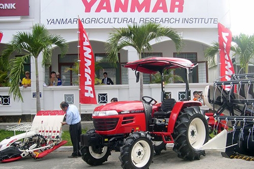 Nông dân vay mua máy nông nghiệp đang bị làm khó?