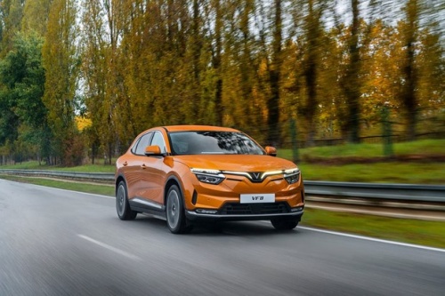 du bao cac xu huong cua thi truong oto trong nam quy mao 2023