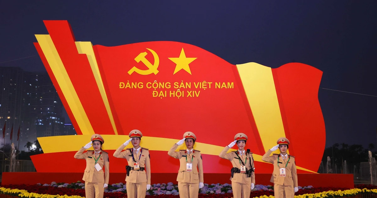 Ngày làm việc đầu tiên Đại hội đại biểu toàn quốc lần thứ XIV của Đảng