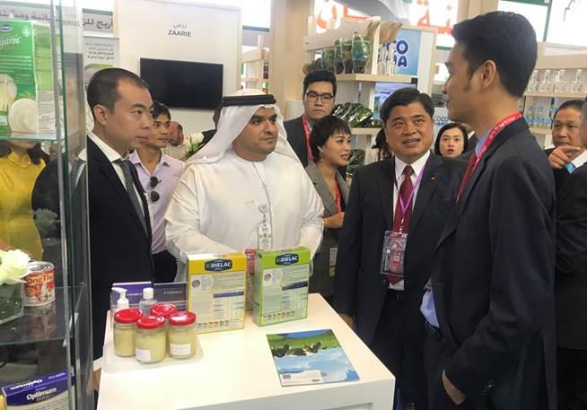 Vinamilk chốt hợp đồng 20 triệu USD ngay tại Hội chợ quốc tế Gulfood Dubai 2020 vinamilk chot hop dong 20 trieu usd ngay tai hoi cho quoc te gulfood dubai 2020