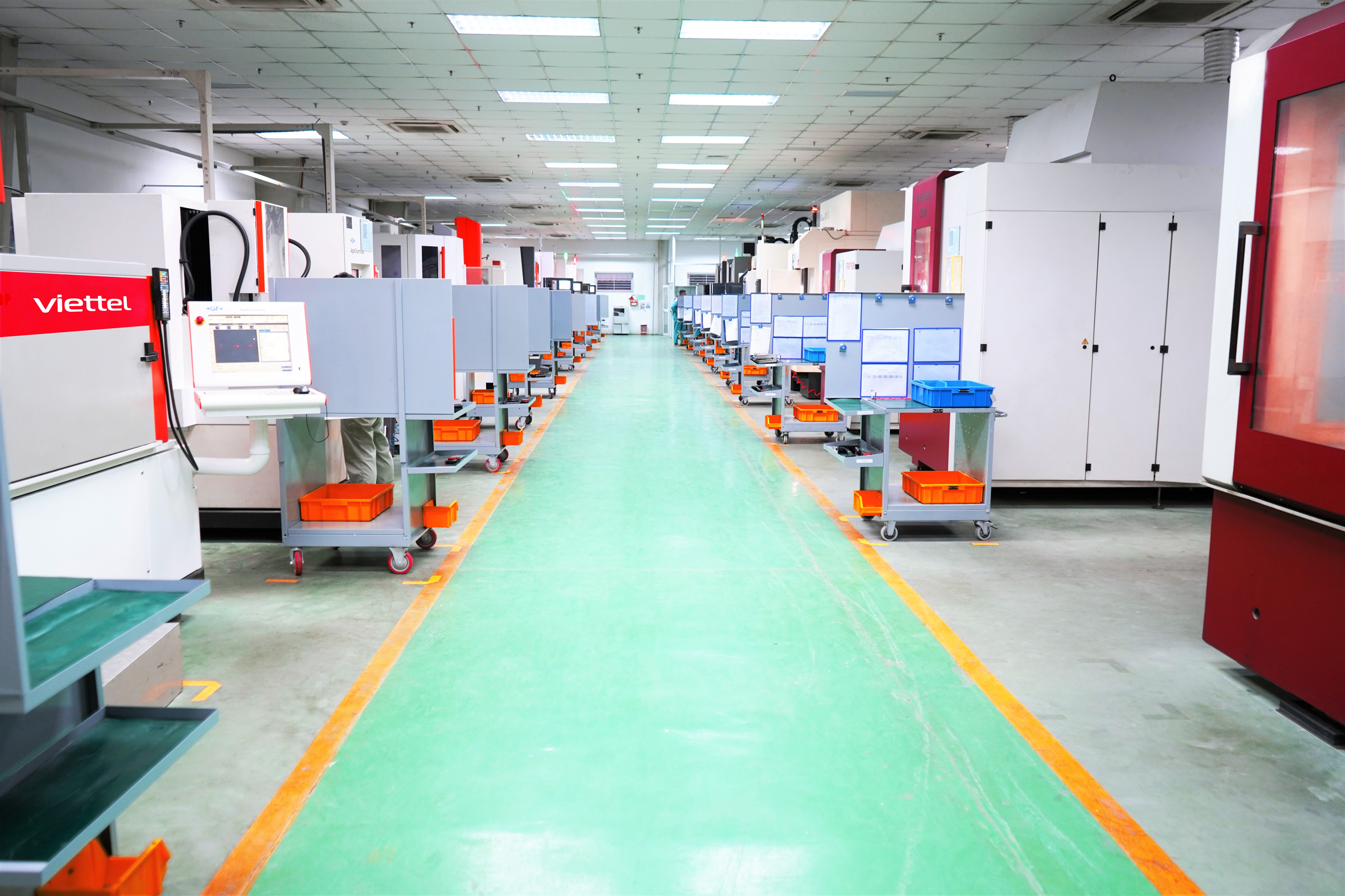 viettel chinh thuc tham gia chuoi cung ung nganh hang khong vu tru toan cau