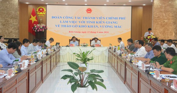 Đoàn công tác của Thành viên Chính phủ làm việc với địa phương để thúc đẩy sản xuất kinh doanh, phấn đấu đạt mục tiêu tăng trưởng 2025