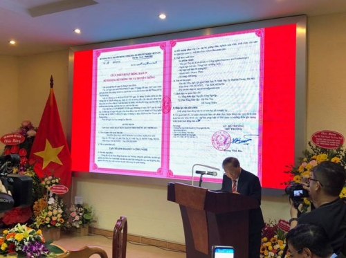 Thành lập Tạp chí Kinh doanh và Công nghệ Thành lập Tạp chí Kinh doanh và Công nghệ