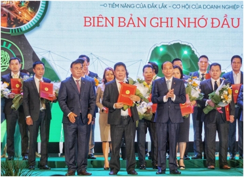 tng chung tay phat trien tay nguyen