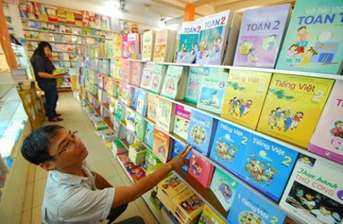 Sách giáo khoa tăng từ 1.000 - 1.800 đồng/cuốn Sách giáo khoa tăng từ 1.000 - 1.800 đồng/cuốn