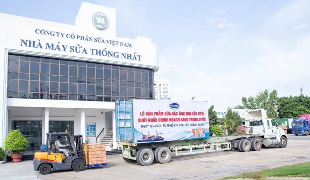 Giữa Covid-19, Vinamilk xuất lô sữa đặc Ông Thọ sang Trung Quốc
