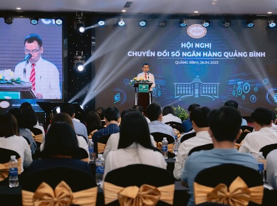 Tổ chức Hội nghị Chuyển đổi số ngân hàng Quảng Bình to chuc hoi nghi chuyen doi so ngan hang quang binh