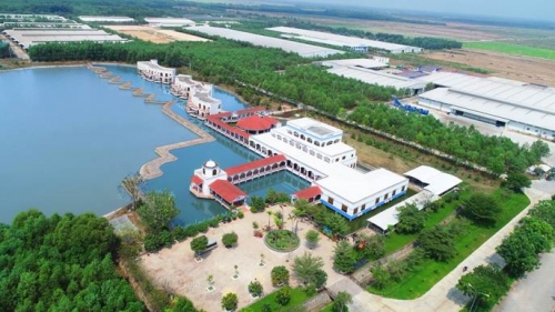 Một vòng khám phá trang trại thông minh của Vinamilk