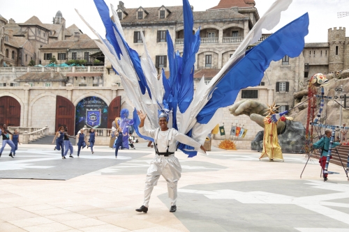 Bà Nà Hills ra mắt show nghệ thuật Vũ hội Ánh Dương