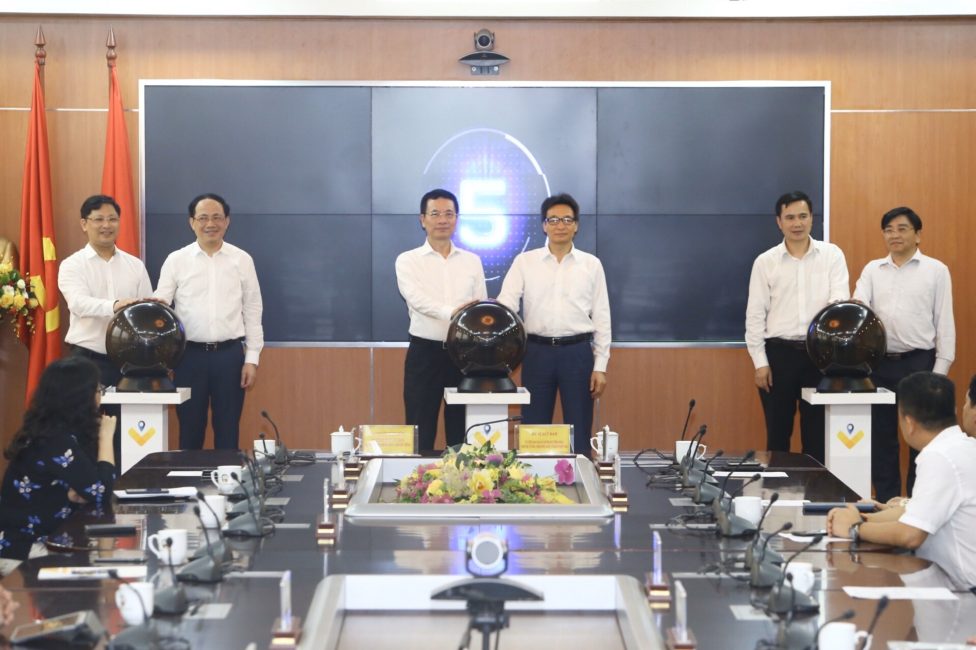 ra mat nen tang ma dia chi buu chinh vpostcode