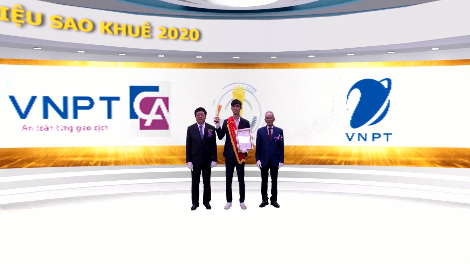 vnpt dat 7 giai thuong sao khue 2020