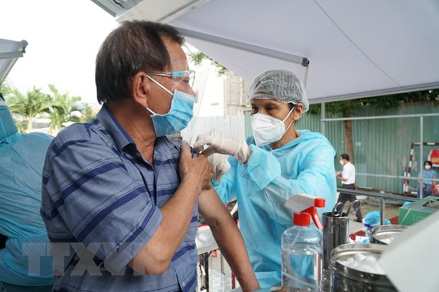 TP.HCM lên kế hoạch tiêm vaccine phòng COVID-19 mũi 4 cho người dân