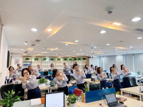 Happy Banker - Happy MBer: Mỗi ngày đi làm là mỗi ngày vui