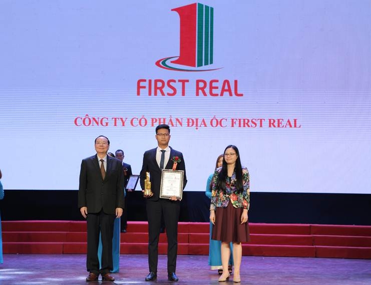 First Real vào Top 10 nhà phát triển bất động sản xuất sắc First Real vào Top 10 nhà phát triển bất động sản xuất sắc