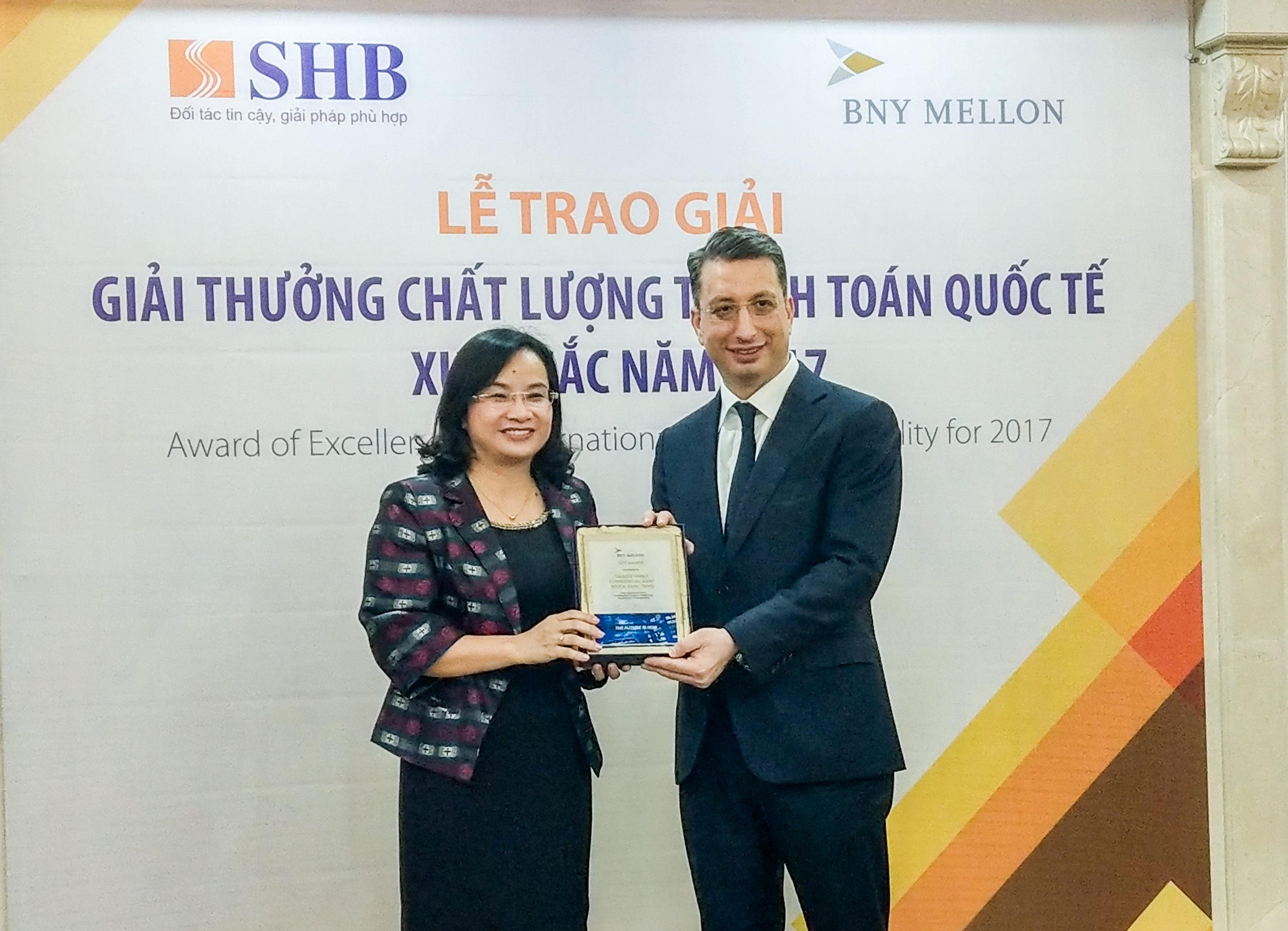 SHB 8 năm liên tiếp nhận giải STP Award SHB 8 năm liên tiếp nhận giải STP Award