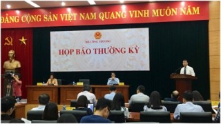 Bộ Công Thương: Big C dừng nhập hàng may mặc Việt chỉ là tạm thời