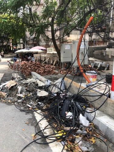 Công an Hà Nội khuyến cáo người dân không nên vào ở tòa nhà Ha Noi Aqua Central