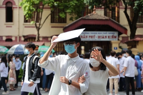 Điểm thi tăng mạnh, Hà Nội dự báo điểm chuẩn lớp 10 tăng