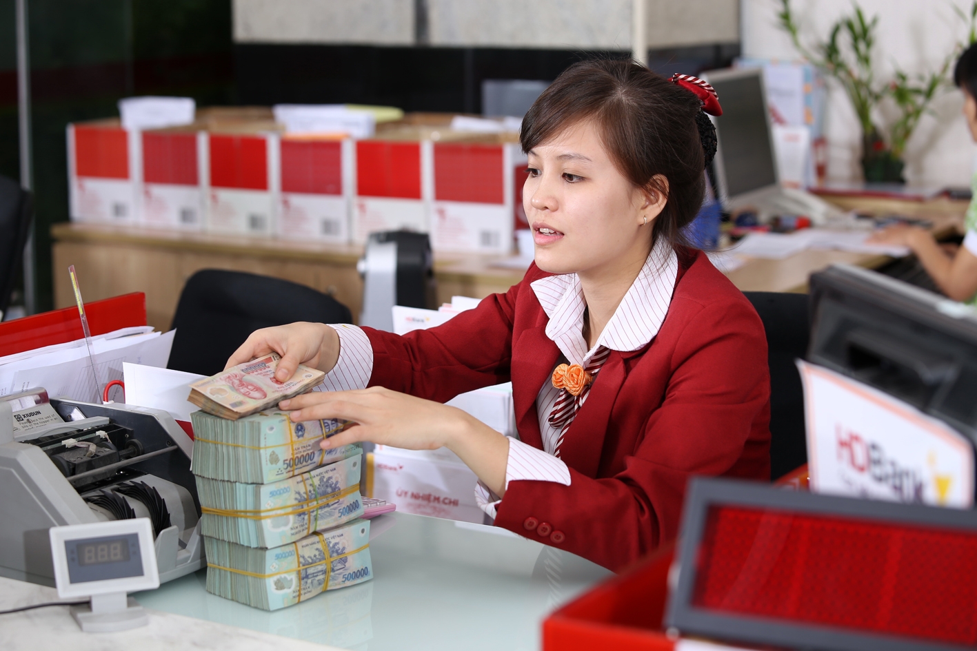 Các ngân hàng đồng thuận ổn định lãi suất